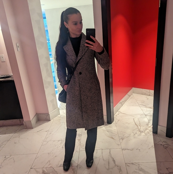 Single Button Herringbone Wool Coat - Picture 10 of 10